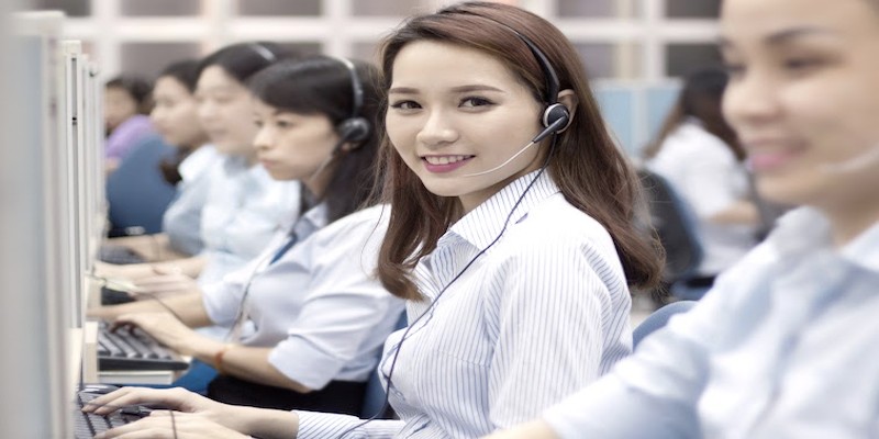 Đa dạng các kênh hỗ trợ khách hàng chuyên nghiệp và tận tâm 24/7